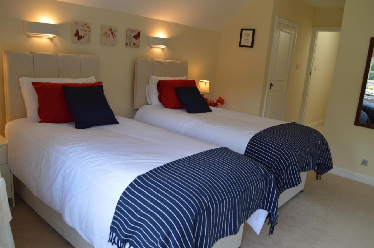 Pwll-Y-Faedda Bed & Breakfast ビルス・ウェールズ エクステリア 写真