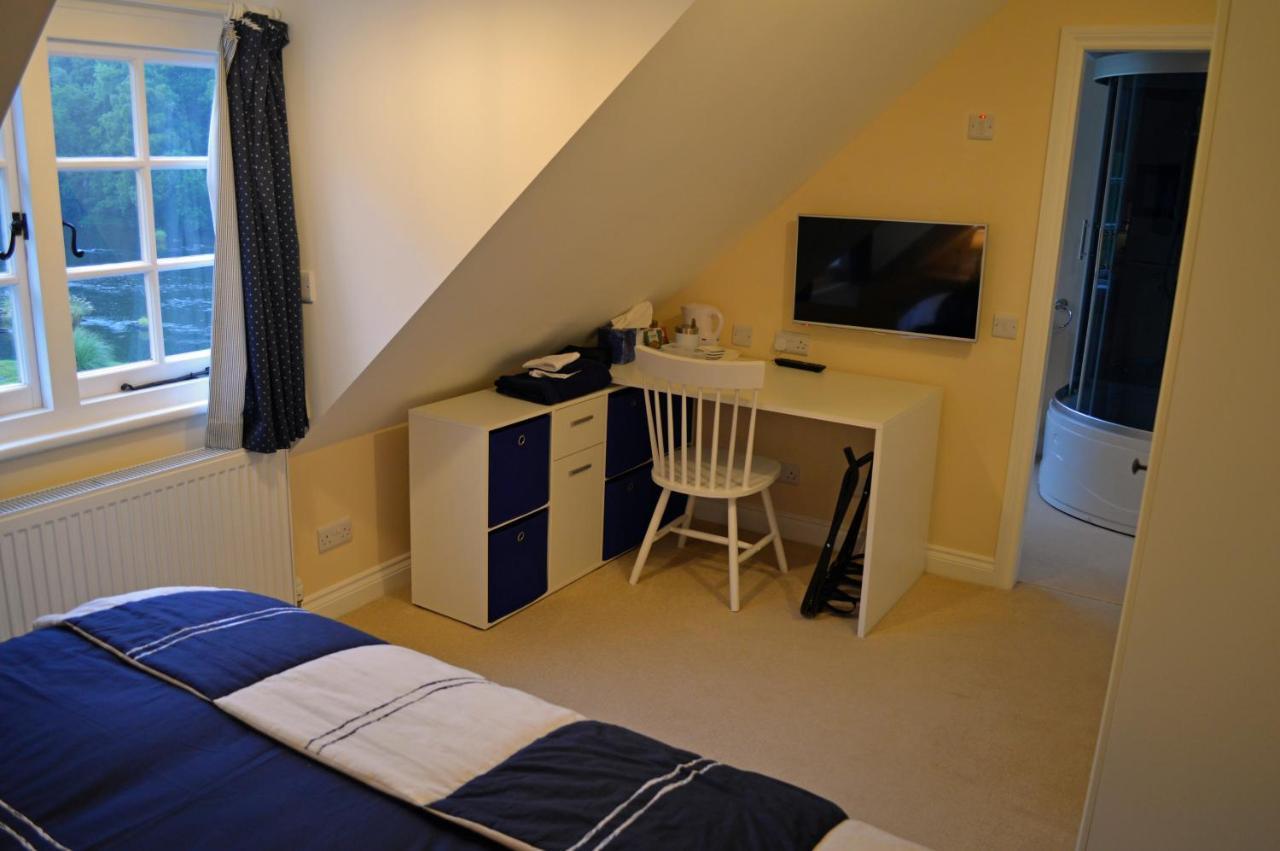 Pwll-Y-Faedda Bed & Breakfast ビルス・ウェールズ エクステリア 写真