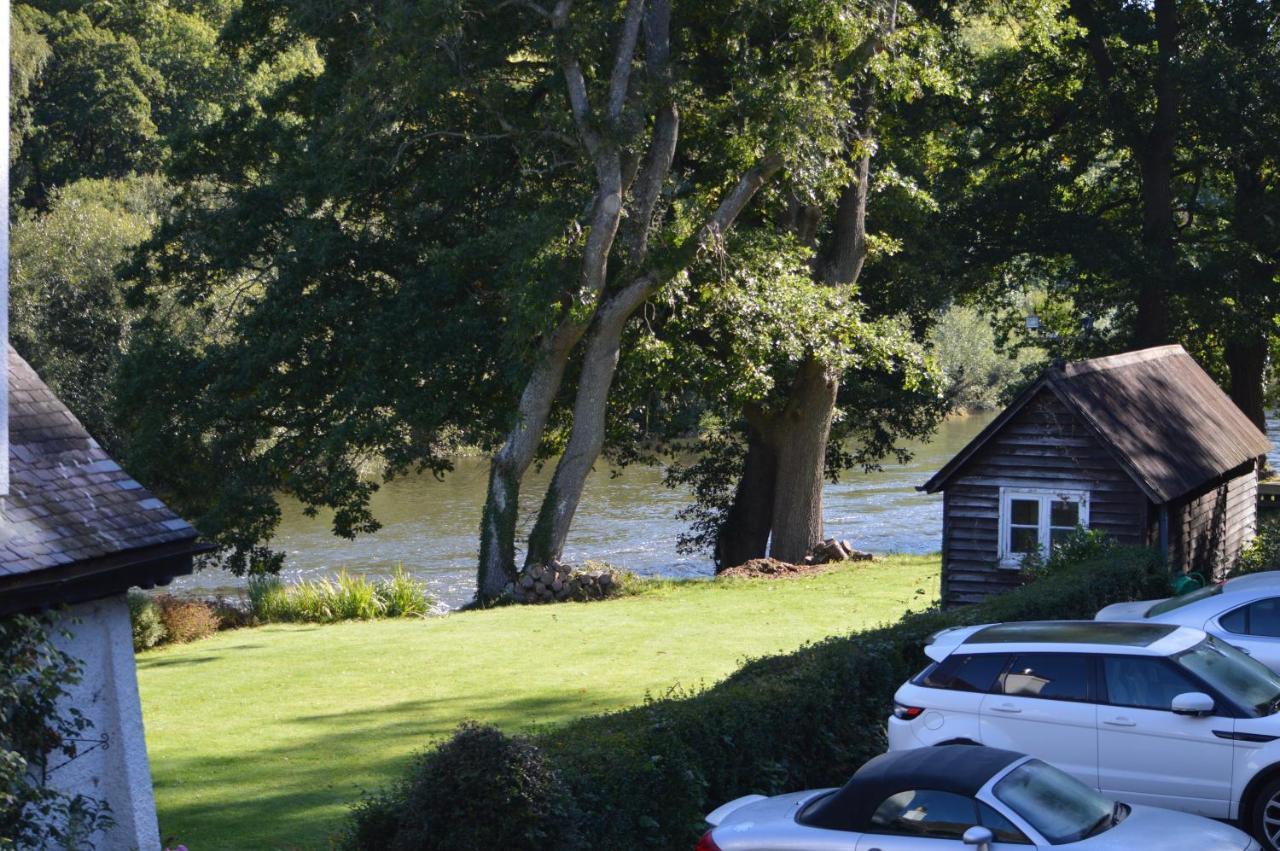 Pwll-Y-Faedda Bed & Breakfast ビルス・ウェールズ エクステリア 写真